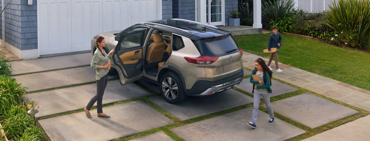 2024 Nissan Rogue Platinum Exterior